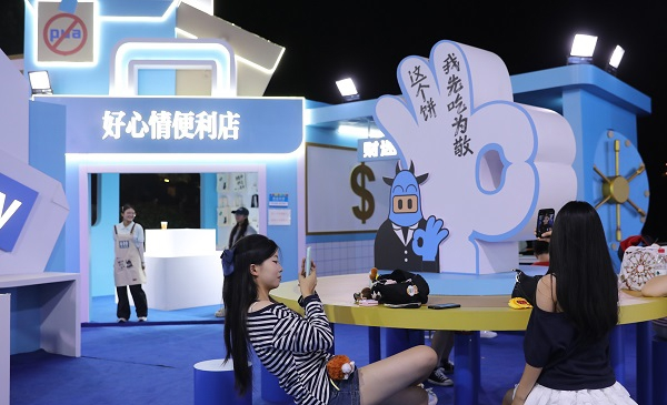 _流坑古村民俗_宜昌狂欢侏罗纪乐园