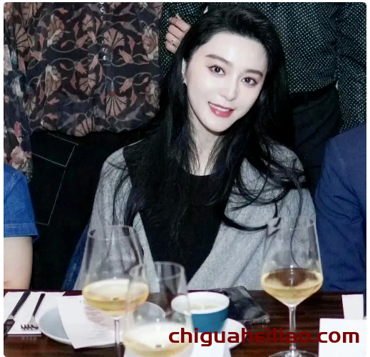 43岁范冰冰惊艳东京,白皙肌肤与狐狸眼迷倒众生